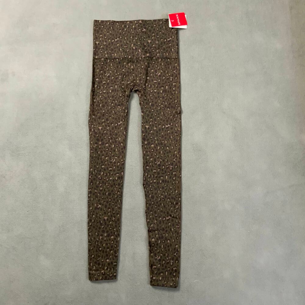 SPANX Leopard Look‎ at Me Now Leggings Activewear Loungewear Small FL3515 $68